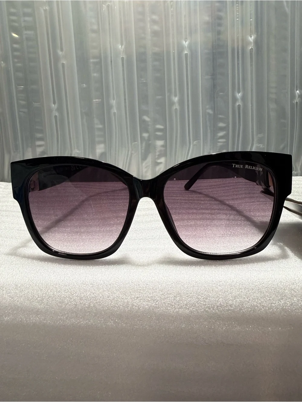 Women’s True Religion Cat Eye Sunglasses Black & Gold Square Oversized-NWT